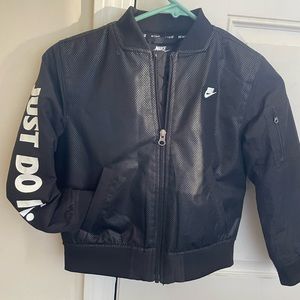 Boys size 7 Nike jacket